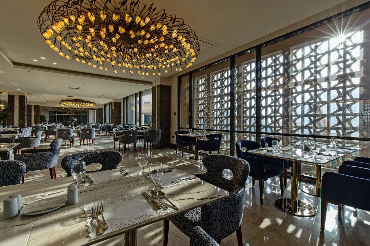 رستوران هتل میراژ کیش